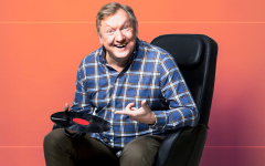 TÄYDELLINEN LAUANTAI