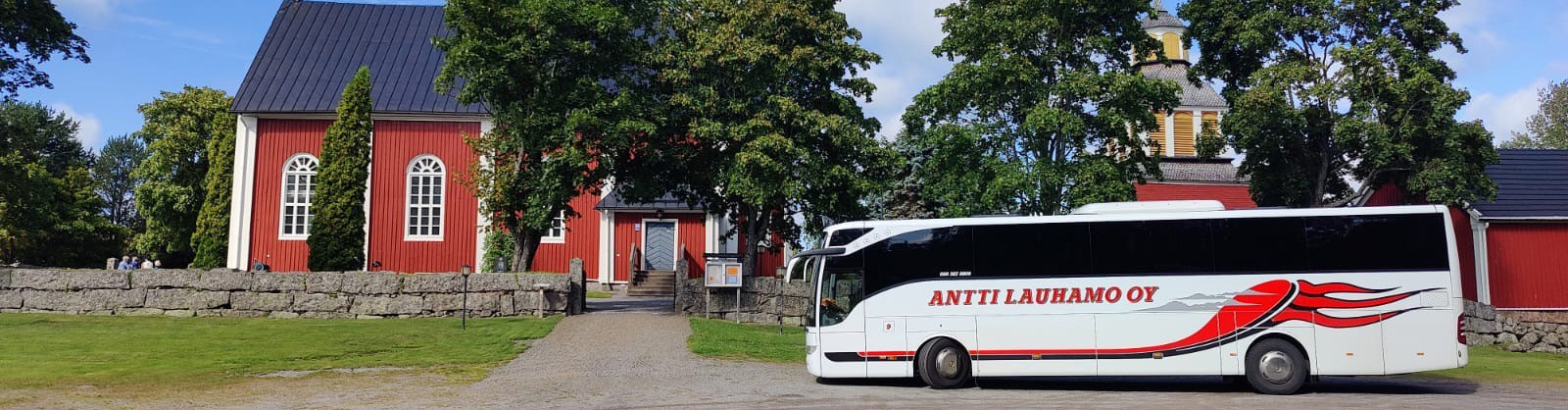https://www.lauhamo.fi/assets/uploads/images/slider/6.jpg